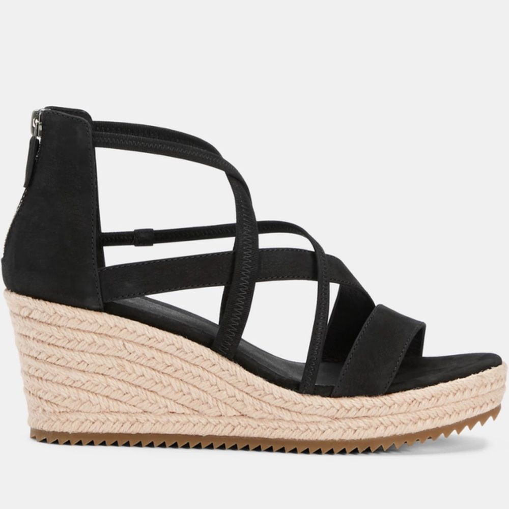 Eileen Fisher Black Strappy Wedge Sandals Only Worn Once.